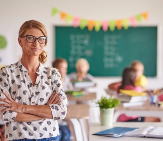 Szkolenia dla nauczycieli – 2 kursy, na które powinieneś się zapisać