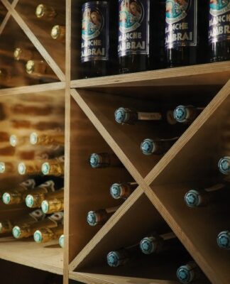 Regały na wino – jaki kupić aby najlepiej przechowywać wino.